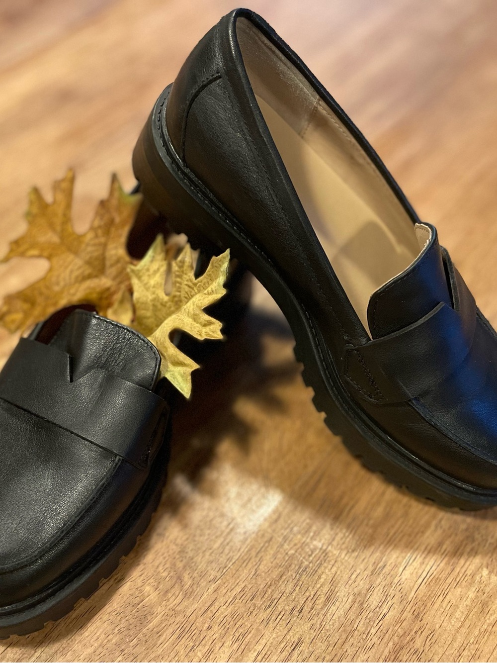 Banana Republic Black Leather Penny Loafers for Women